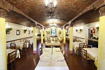 Hotel Gabarda Карпи Экстерьер фото